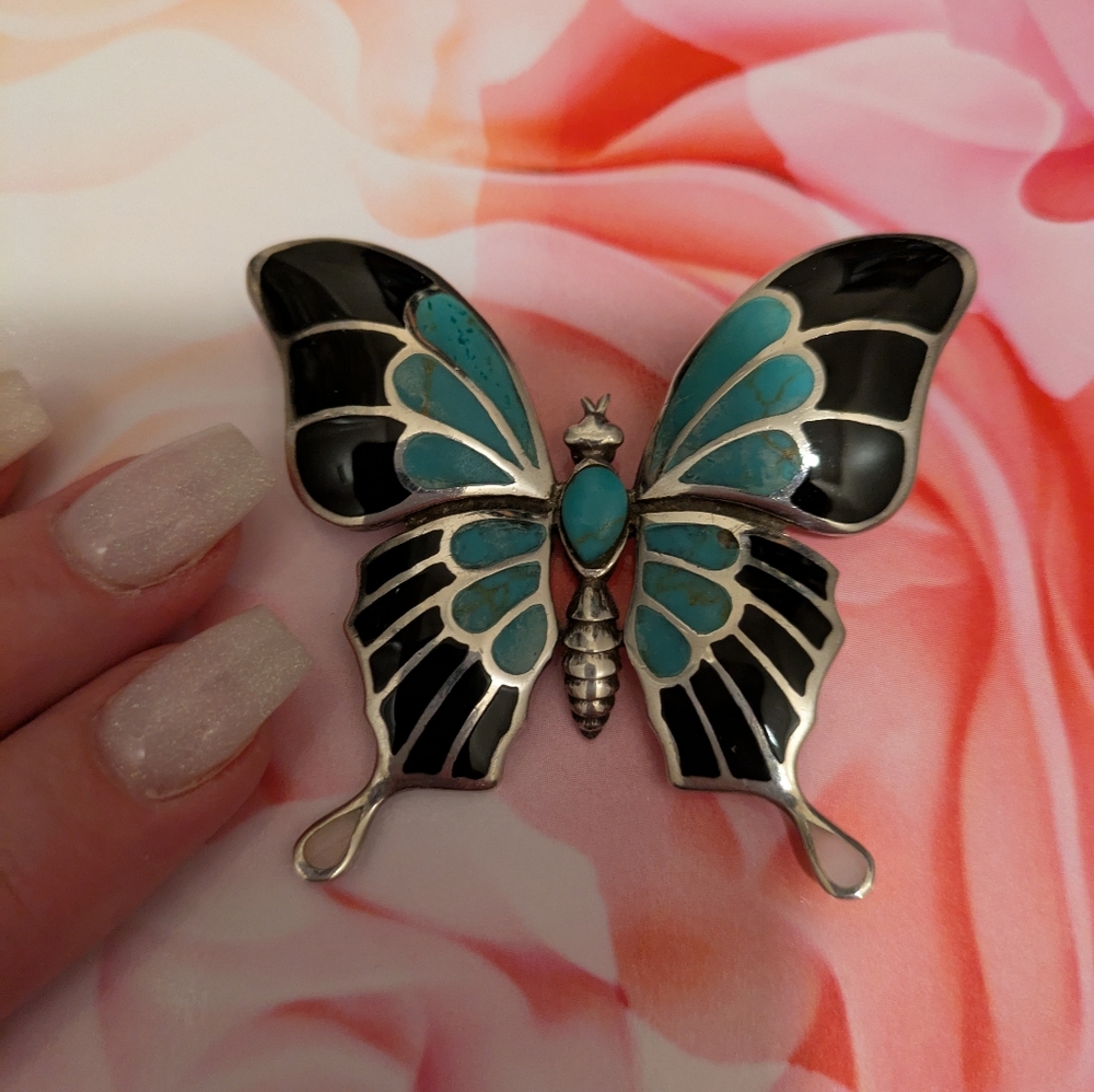 Gorgeous Large Sterling Silver Turquoise & Onyx Statement Butterfly Pendant. - Picture 2 of 4
